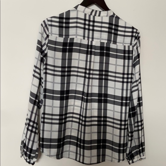 High quality blouse - Picture 5 of 5